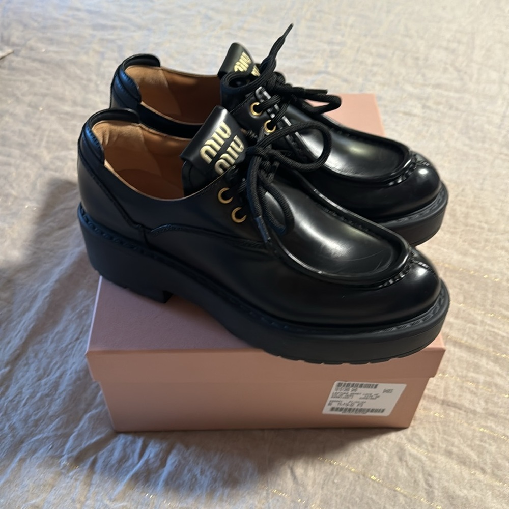 Miu miu derby lace up shoes size 39
